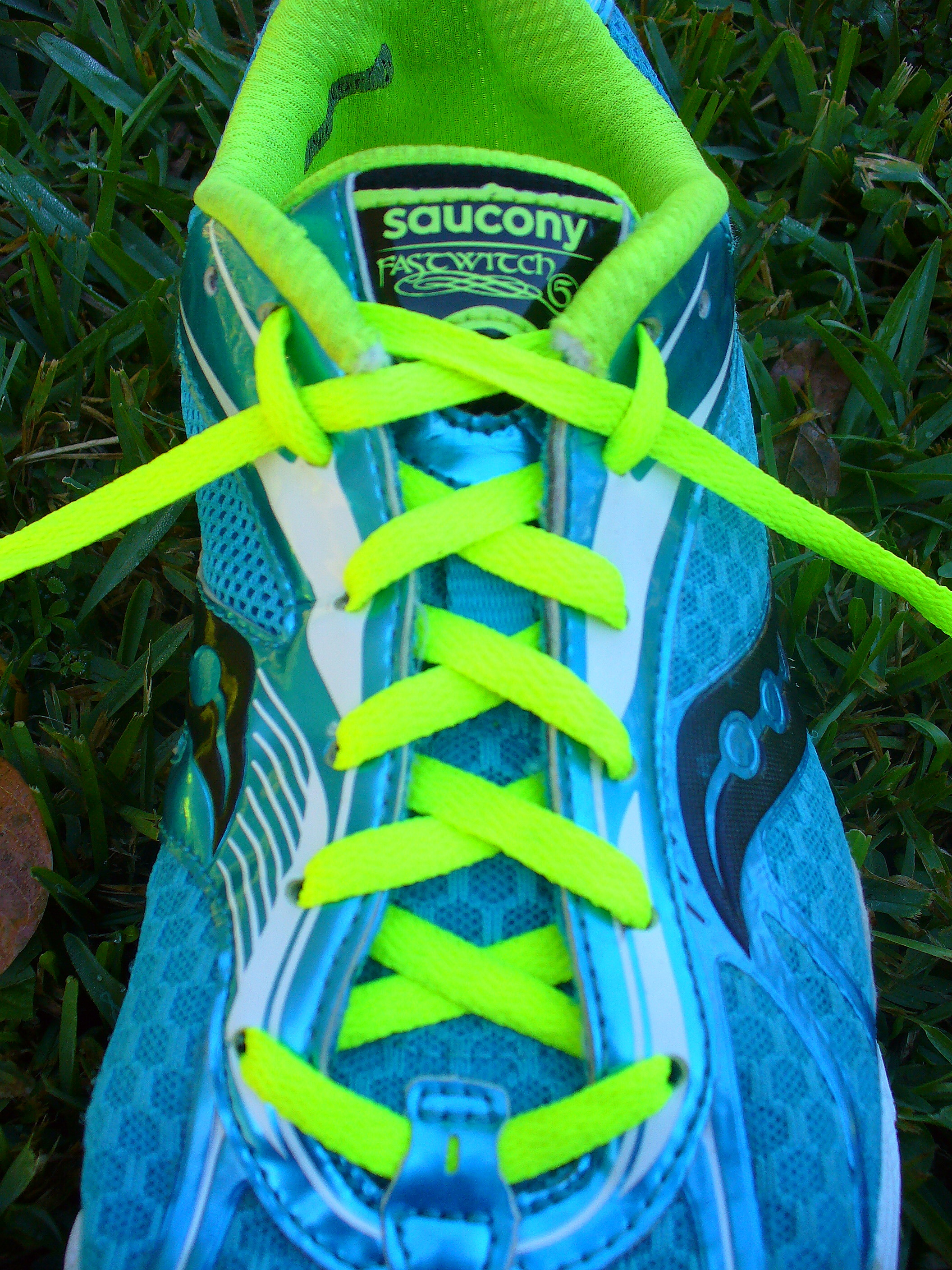 saucony running shoe laces
